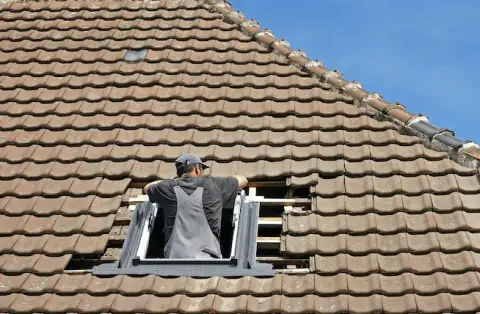 Pose de velux à Loix